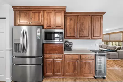 904 W Lynnwood Avenue, Arlington Heights, IL 60004 - Photo 10