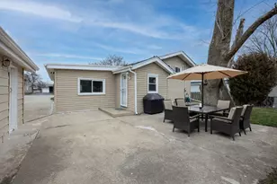 327 Morse Dr, Northlake, IL 60164 - Photo 22