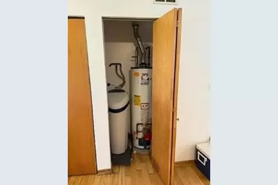 2612 S Elmkirk Parkway, McHenry, IL 60051 - Photo 8