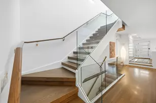 2436 N Surrey Ct, Chicago, IL 60614 - Photo 26