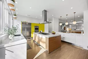 2436 N Surrey Ct, Chicago, IL 60614 - Photo 12