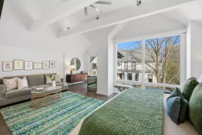 2436 N Surrey Court, Chicago, IL 60614 - Photo 30