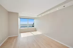 512 N McClurg Ct, Chicago, IL 60611 - Photo 12