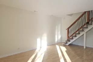 726 E Old Willow Rd, Prospect Heights, IL 60070 - Photo 4