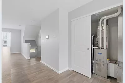 217 Goldenrod Drive, Elgin, IL 60124 - Photo 18