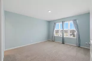 217 Goldenrod Dr, Elgin, IL 60124 - Photo 20