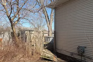 134 Dolores St, Oswego, IL 60543 - Photo 6