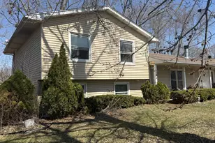 134 Dolores St, Oswego, IL 60543 - Photo 4