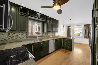 7520 W Carmen Avenue, Harwood Heights, IL 60706 - Photo 12