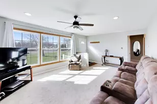 2N135 Bloomingdale Rd, Glen Ellyn, IL 60139 - Photo 6