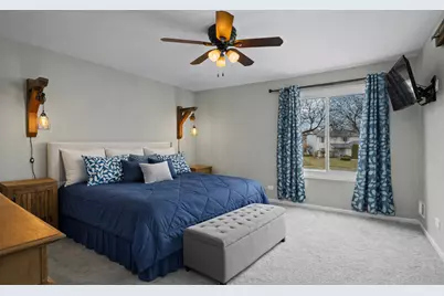 627 Buckthorn Terrace, Buffalo Grove, IL 60089 - Photo 8