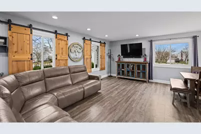 627 Buckthorn Terrace, Buffalo Grove, IL 60089 - Photo 4