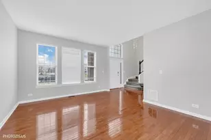 617 Carnation Dr, Oswego, IL 60543 - Photo 16