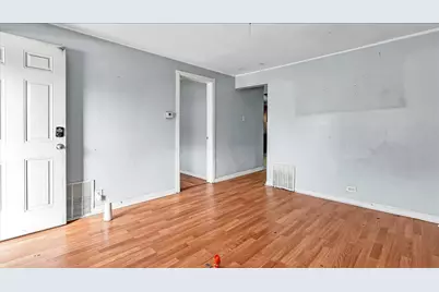 1048 W 104th Place, Chicago, IL 60643 - Photo 8