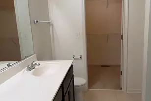 658 Anchorage Ct, Pingree Grove, IL 60140 - Photo 10