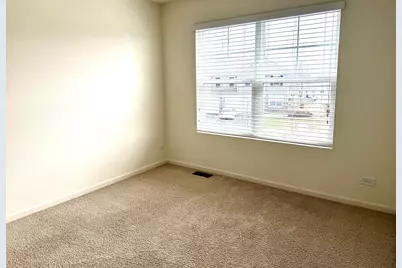 658 Anchorage Court, Pingree Grove, IL 60140 - Photo 12