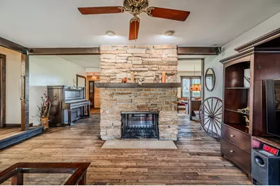 731 E Gartner Road, Naperville, IL 60540 - Photo 6