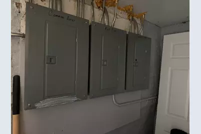 625 N Monticello Avenue, Chicago, IL 60624 - Photo 14