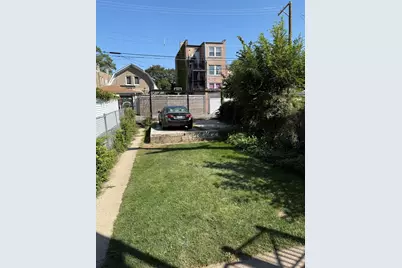 625 N Monticello Avenue, Chicago, IL 60624 - Photo 18
