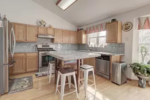 59 Austrian Dr, Romeoville, IL 60446 - Photo 6