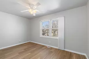 2155 College Dr, Glendale Heights, IL 60139 - Photo 18