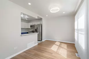 2155 College Dr, Glendale Heights, IL 60139 - Photo 8