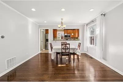 213 S Dryden Place, Arlington Heights, IL 60004 - Photo 4