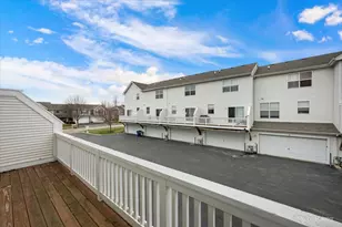 1472 Cambria Dr, Dekalb, IL 60115 - Photo 8