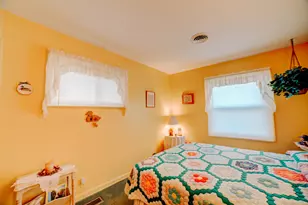 617 E Grant St, Watseka, IL 60970 - Photo 26