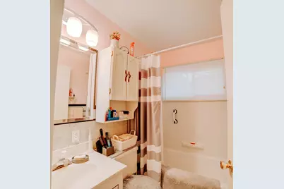 617 E Grant Street, Watseka, IL 60970 - Photo 28