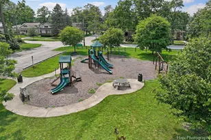 1569 Sherman Pl, Des Plaines, IL 60016 - Photo 6