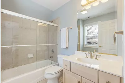 148 Jane Court, Clarendon Hills, IL 60514 - Photo 32