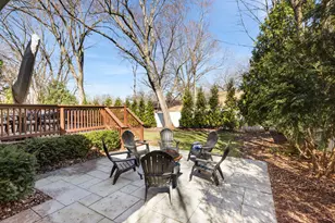 148 Jane Ct, Clarendon Hills, IL 60514 - Photo 54