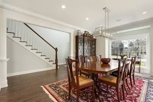 148 Jane Ct, Clarendon Hills, IL 60514 - Photo 6