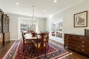 148 Jane Ct, Clarendon Hills, IL 60514 - Photo 8