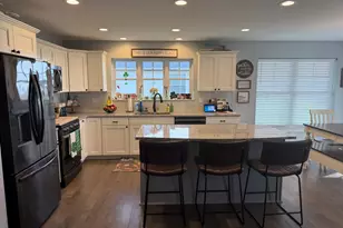 735 Peacock Pl, Manteno, IL 60950 - Photo 6