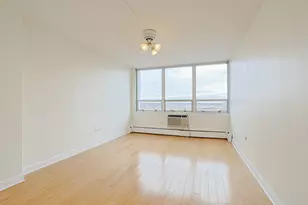 8815 W Golf Rd, Niles, IL 60714 - Photo 18