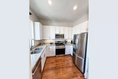 2065 N Kedzie Avenue #323, Chicago, IL 60647 - Photo 2