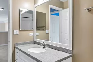 151 Charleston Ln W, Gilberts, IL 60136 - Photo 36