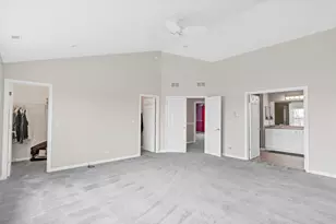 151 Charleston Ln W, Gilberts, IL 60136 - Photo 26