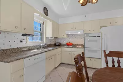 2054 Birch Street, Des Plaines, IL 60018 - Photo 10