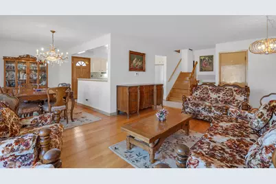 2054 Birch Street, Des Plaines, IL 60018 - Photo 4