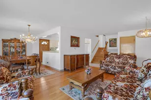 2054 Birch St, Des Plaines, IL 60018 - Photo 4