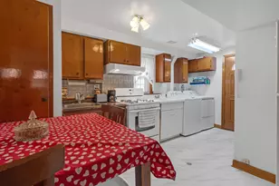 2054 Birch St, Des Plaines, IL 60018 - Photo 20