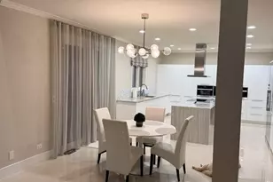 525 Senon Dr, Lemont, IL 60439 - Photo 6