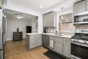 11419 S Fairfield Ave, Chicago, IL 60655 - Photo 6