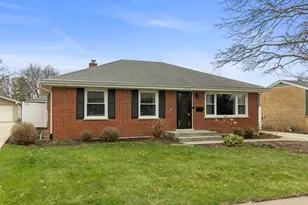 313 N Lombard Ave, Lombard, IL 60148 - Photo 2