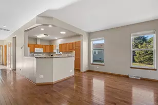 3840 Fox Hunt Way, Grayslake, IL 60030 - Photo 6