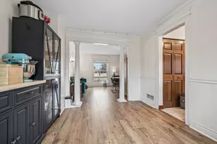 1112 Woodlake Dr, Carol Stream, IL 60188 - Photo 10