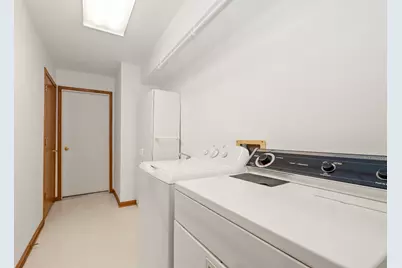 816 Eagle Creek Road, Elwood, IL 60421 - Photo 8